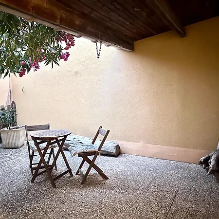 Rdc Avec Grande Terrasse 25m A 2 Min