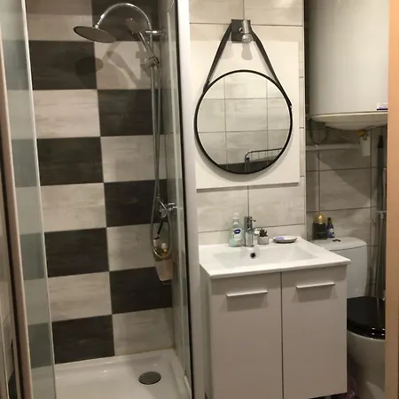 Lejlighed Rdc Avec Grande Terrasse 25m A 2 Min *