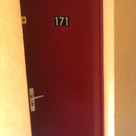 Lejlighed Rdc Avec Grande Terrasse 25m A 2 Min *